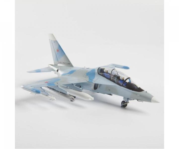 Actual product image 1:72 YAK-130