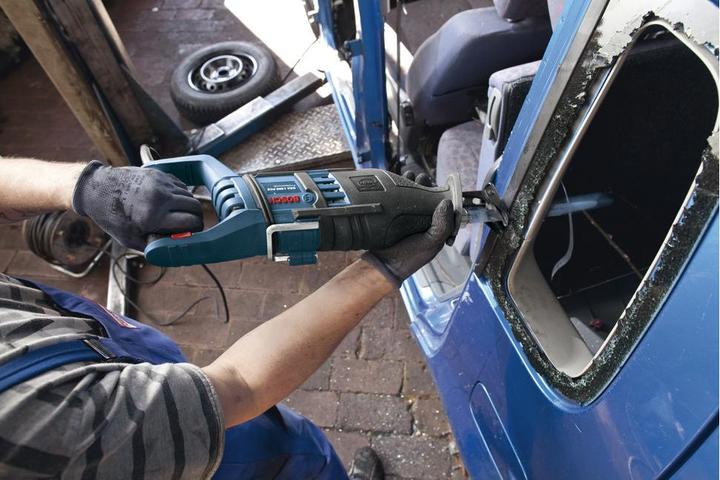 Produktbild Bosch Professional Säbelsäge GSA 1300 PCE
