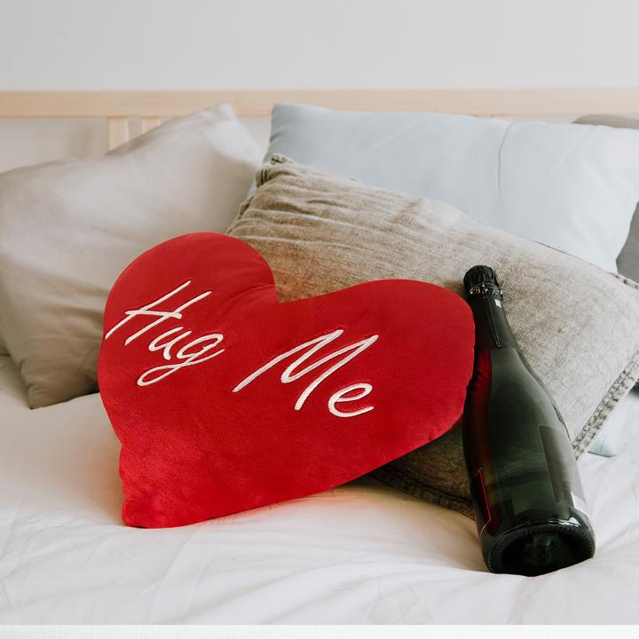 Actual product image Mad Monkey Hug Me heated cushion (30 x 30 cm)