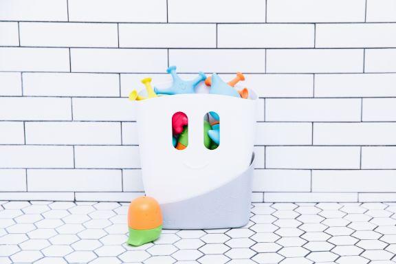Actual product image Ubbi Bath gift set