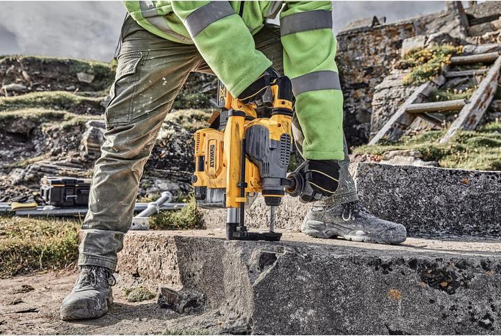 Actual product image DeWalt H/Drill Dust Extractor FLEXVOLT Compat