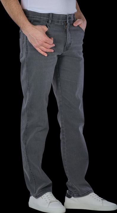 Actual product image Wrangler 10022030 (W40/L32)