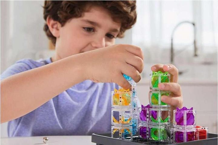 Immagine prodotto Thinkfun Labirinto di gravità (Spagnolo, Islandese, Francese, Italiano, Olandese, Inglese, Tedesco)