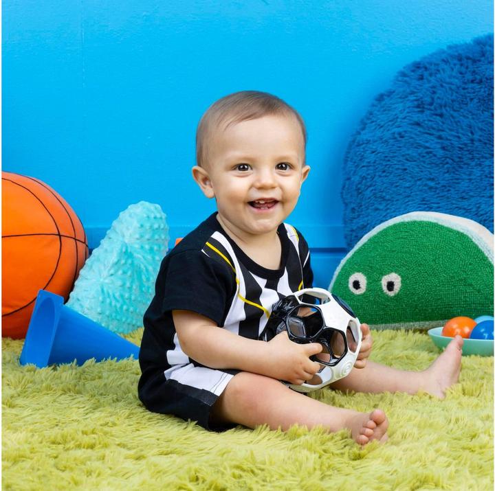 Actual product image Oball Soccer - black/white