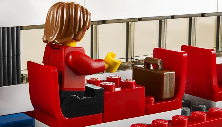 Produktbild LEGO City Hochgeschwindigkeitszug (60051, LEGO City)