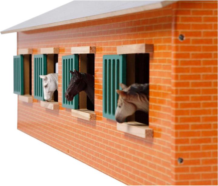 Actual product image Sombo Stable with 7 horse boxes