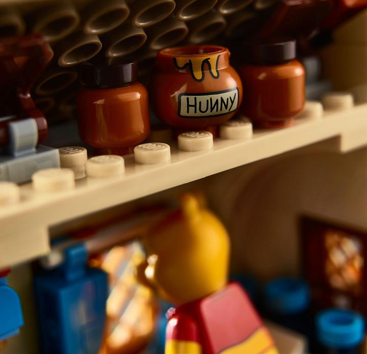Image du produit LEGO Winnie l'Ourson (21326, LEGO Ideas, LEGO difficiles à trouver)