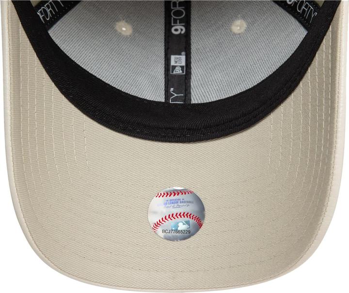 Image du produit New Era 9Forty Femme Cap - SIMILICUIR NY Yankees beige