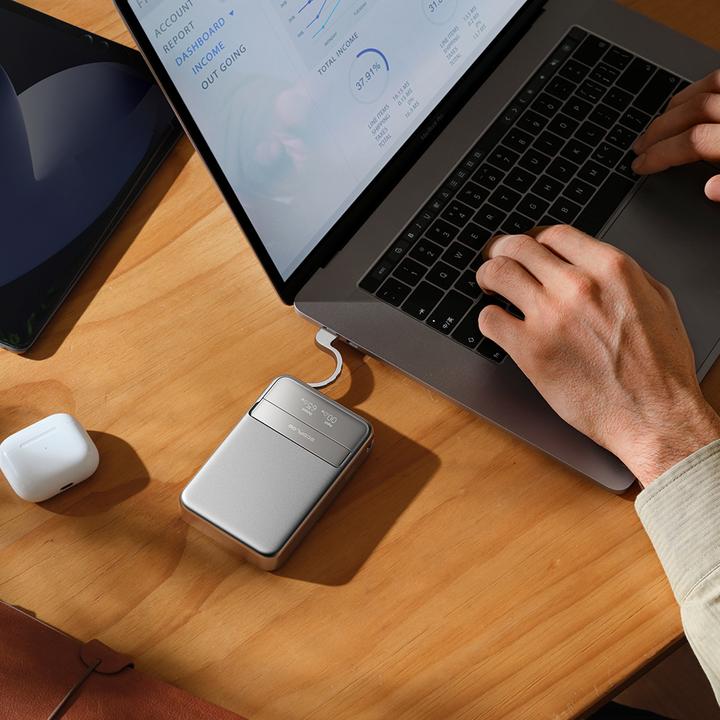 Produktbild EcoFlow RAPID Magnetic Powerbank silver 10.000mAh (10000 mAh, 65 W)