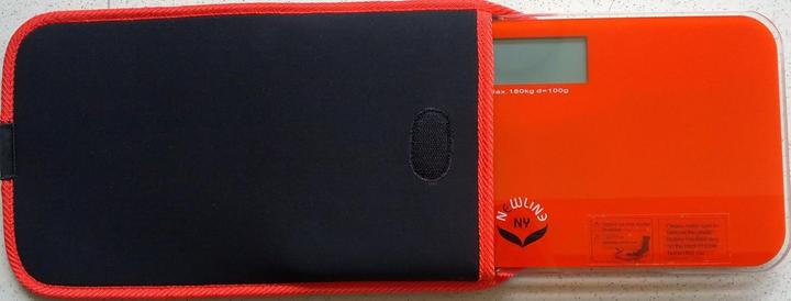 Actual product image Newline NY Mini Personenwaage mit Reisetasche (180 kg)