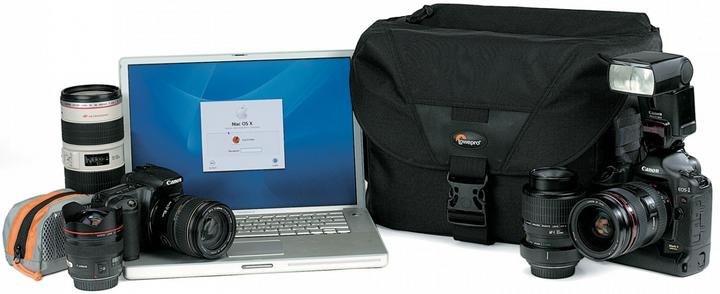 Actual product image Lowepro Stealth Reporter D550 AW, shoulder bag, black (Camera shoulder bag)