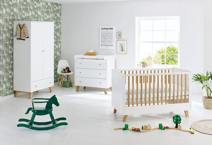Pan breit (Babybett, Wickelkommode, Kinderkleiderschrank)