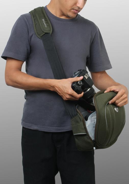Image du produit Crumpler Company Gigolo 3500, sac à bandoulière (Sac à bandoulière pour appareil photo)