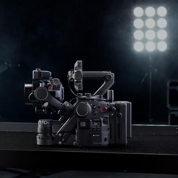Produktbild DJI Ronin 4D-6K Combo (50p)