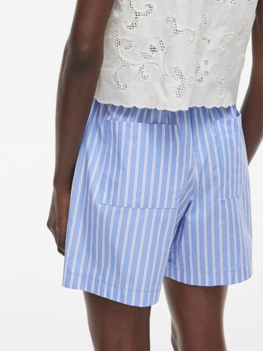 Actual product image Rouge Edit High Waist Shorts (42)