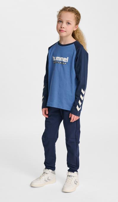 Actual product image hummel hmlJR LOGO T-SHIRT L/S (24, 25, 26, 27, 28)