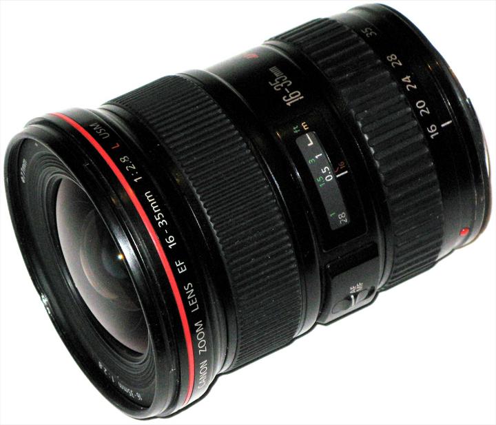 Immagine prodotto Canon EF 16-35mm f/2.8L II USM - Importazione (Canon EF, Full-frame)