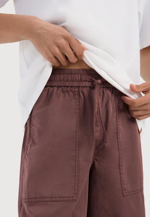Actual product image Camel Active Bermuda Shorts mit elastischem Tunnelzug (27)