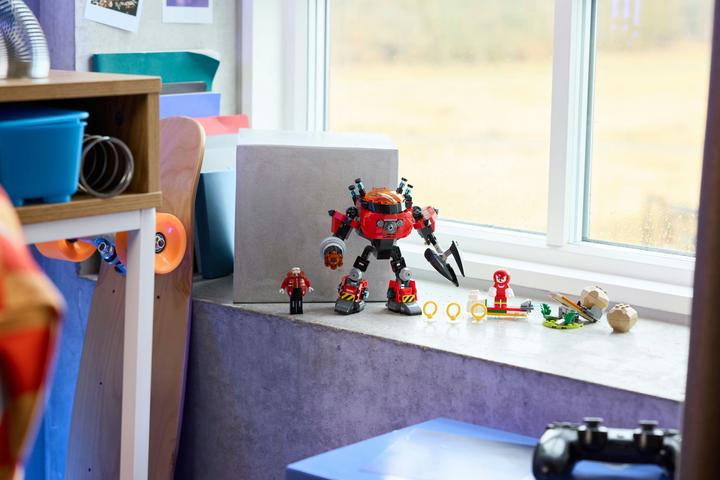 Actual product image LEGO 77005 Confidential (77005, LEGO Sonic)