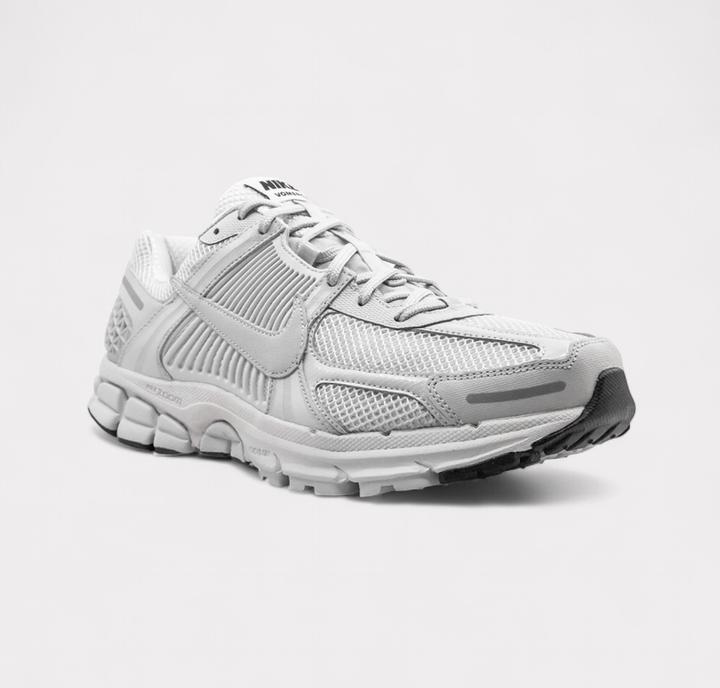 Actual product image Nike Zoom Vomero 5 (36.5)