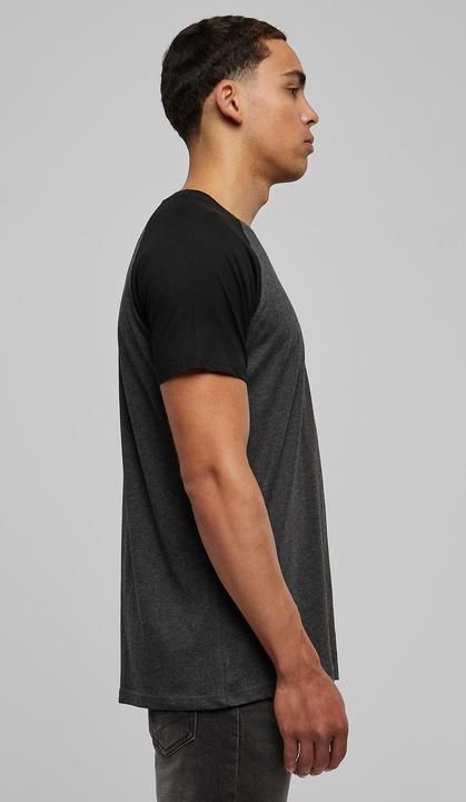 Actual product image Urban Classics Raglan Contrast Tee (S)