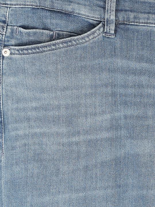 Actual product image MAC Jeans Slim Fit 7/8 DREAM SUMMER WONDERLIGHT DENIM Jeans (W31/L28)