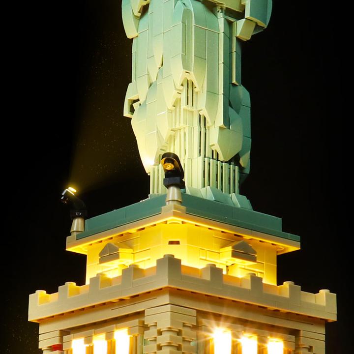 Image du produit BrickBling Kit d'éclairage LED pour LEGO Statue de la Liberté (21042)