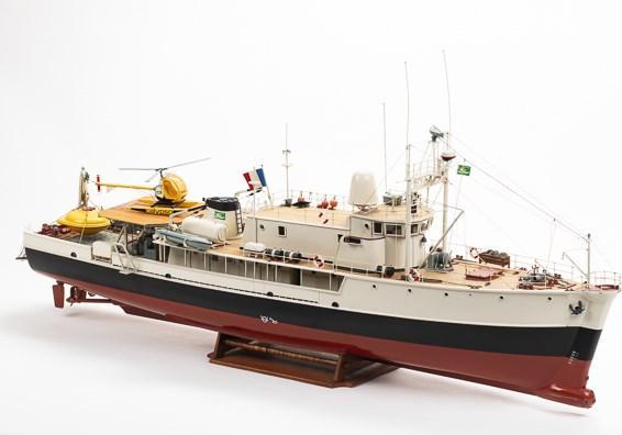 Actual product image Billing Boats BB560 Calypso - plastic hull - (428340)