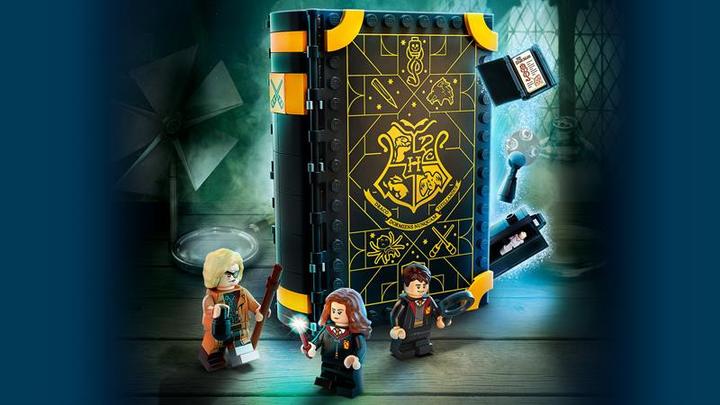 Image du produit LEGO Moment Poudlard : cours de défense (76397, LEGO Harry Potter)
