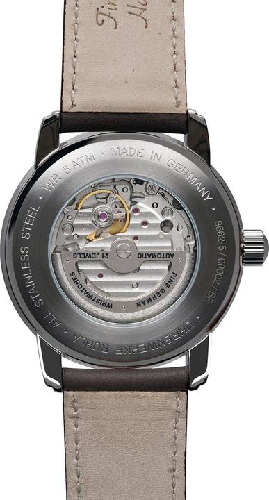 Actual product image Zeppelin New Captain's Line 8662-5 (Chronograph, 43 mm)