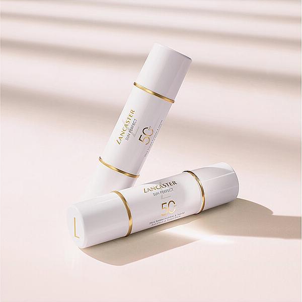 Actual product image Lancaster Clean Clear & Tinted Sun Protection Factor 50 (Sun stick, SPF 50, 121.30 ml, 47 g)