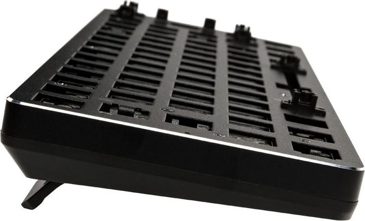 Image du produit Glorious PC Gaming Race GMMK Compact Barebone ISO layout (DE, Filaire)