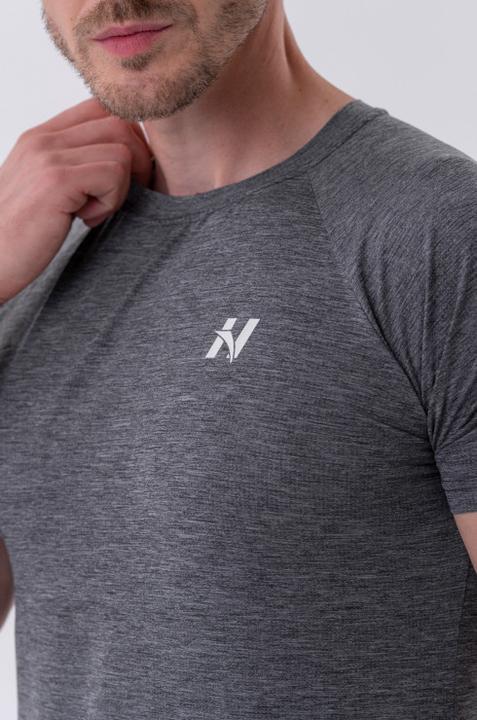 Image du produit Nebbia T-shirt sport léger "Grey" 325 gris foncé (M)