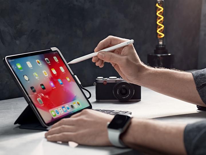 Produktbild Epico Docking Station Type-C Hub Ipad (USB-C, 6 Ports)