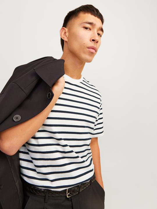 Produktbild Jack & Jones Einfarbig Rundhals T-shirt T-shirt (XS)