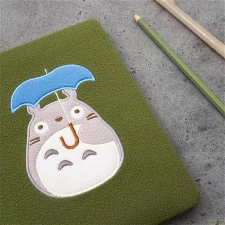 Produktbild Mon voisin Totoro - Carnet Feutrine Totoro (Liniert, Harter Einband)