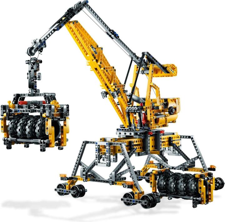 Actual product image LEGO Mobiler Kran (8053, LEGO Technic)