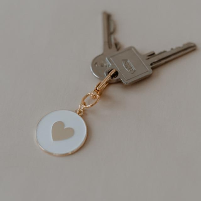 Actual product image Eulenschnitt Heart keyring pendant - by