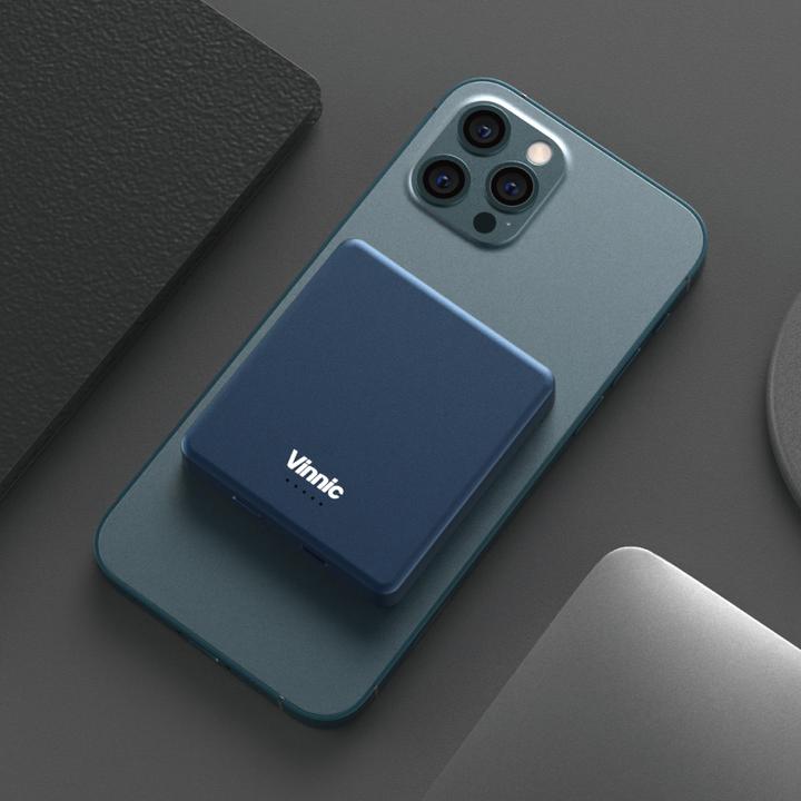 Actual product image Vinnic MANA Magnetic Wireless Powerbank 8,000mAh, blue (8000 mAh, 20 W, 30.80 Wh)