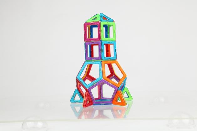 Actual product image Magformers Intelligent kit