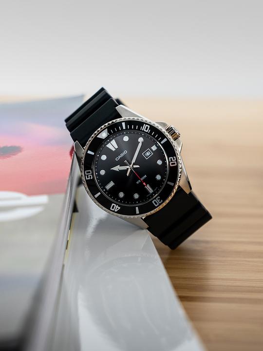 Immagine prodotto Casio Collezione (Orologio da polso analogico, 44 mm)