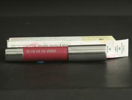 Immagine prodotto Clinique Chubby Plump & Shine - Va Va Va Violet (Bordeaux)
