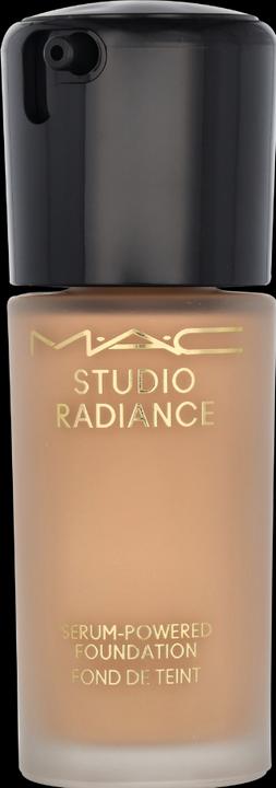 Actual product image MAC Cosmetics M.A.C. Studio Rad Serum Pow Fond de Teint NC17 (No. NC17)