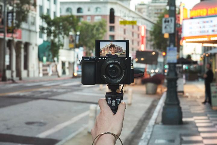 Immagine prodotto Sony Alpha 6100 (24.20 Mpx, APS-C / DX)