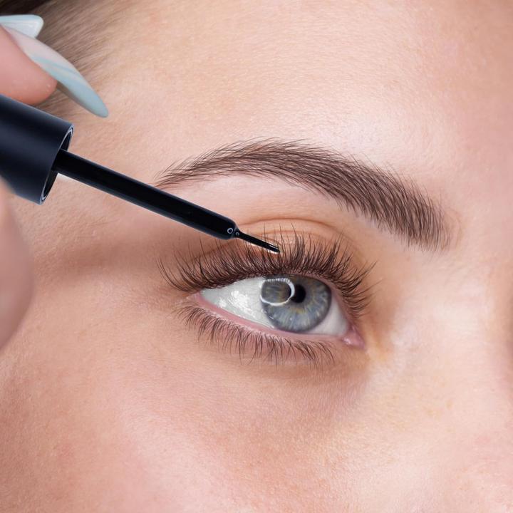 Actual product image Niclay Eyelash and eyebrow serum (5 ml)