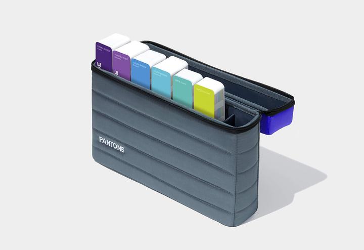 Actual product image Pantone Essentials Guide Set