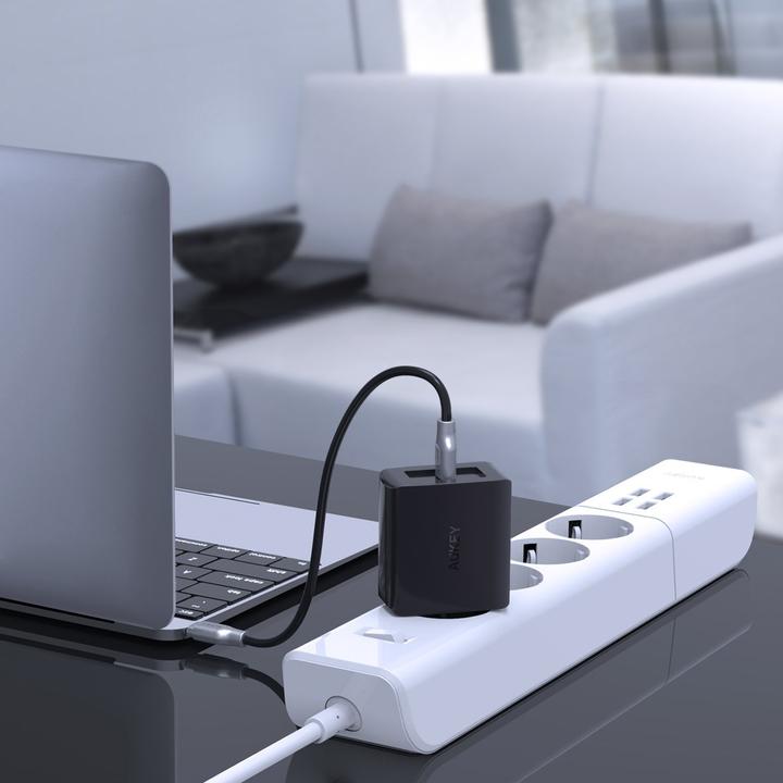 Image du produit Aukey Pa-Y8 (27 W)