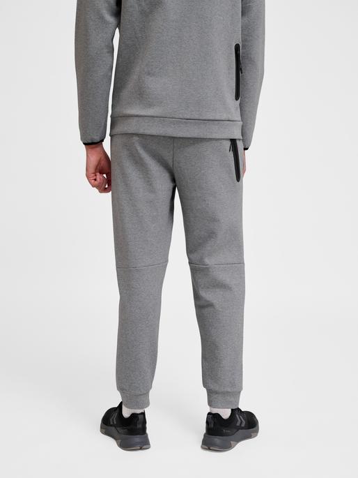 Actual product image hummel Hmltech Fleece Regular Pants (L)