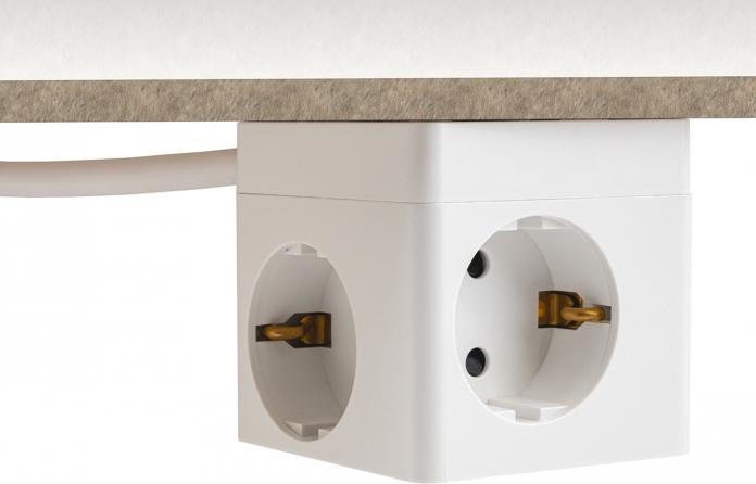 Productafbeelding Delock Stopcontactkubus met verlengkabel 3-voudig met kinderslot en USB-oplader 1,5m kabel (3 x, CEE 7/3, 1.50 m)