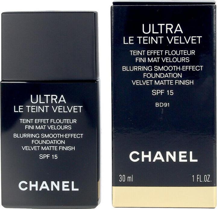 Actual product image Chanel ULTRA LE COMPLEXION VELVET SPF15 #BD91 (Bd91)